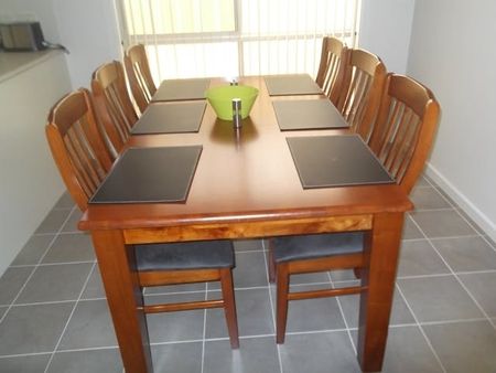 12 Barrie Robran Gate - Photo 2