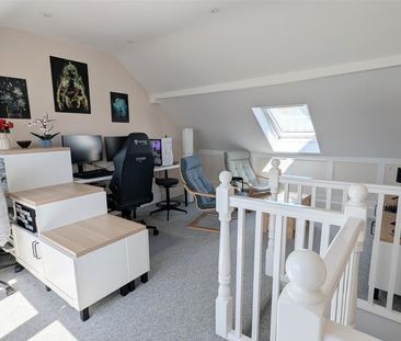 Tapton Bank, Crosspool, Sheffield - Photo 4