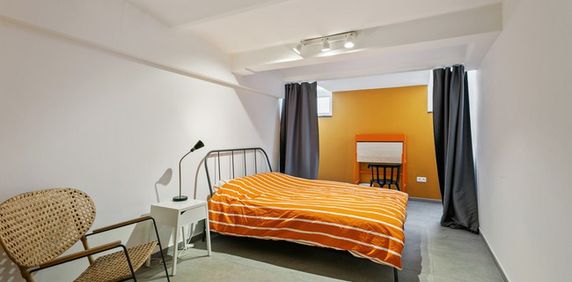 Room at Rue des Deux Eglises 22 - Photo 2