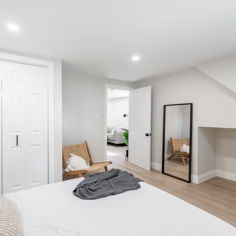 For Lease - 73 Cranbrook Drive Unit# Lower, Hamilton, Ontario - Photo 1