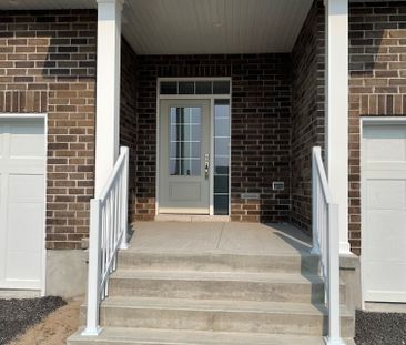 For Lease - 1634 Tenley Drive, Kingston, Ontario - Photo 2