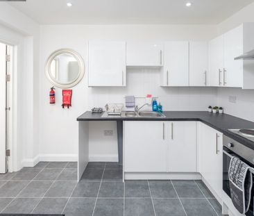 Room in a Shared House, Tokyngton Avenue, HA9 - Photo 2