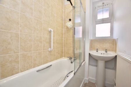 2 Bed Flat, Glendown House, E8 - Photo 4