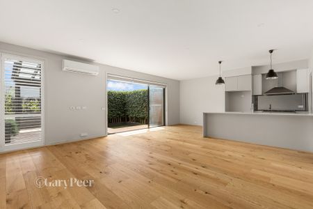 8 / 27 Dromana Ave, Bentleigh East - Photo 2