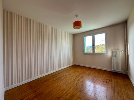 Location Appartement 3 pièces 71m² PORTES LES VALENCE 26800 - Photo 2