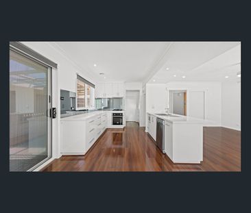 16 Victory Avenue, Alfredton, Vic 3350 - Photo 4