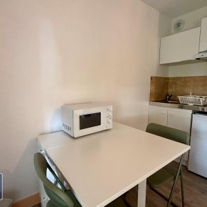 Location Appartement 1 pièce 19m² POITIERS 86000 - Photo 2