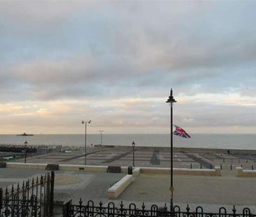 Central Parade, Herne Bay, CT6 - Photo 6