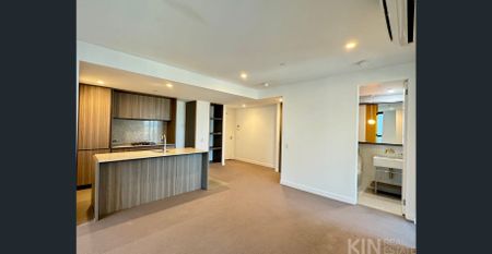 Modern & Luxurious - 2 Bedroom & 2 Bathroom with Great View - Photo 5