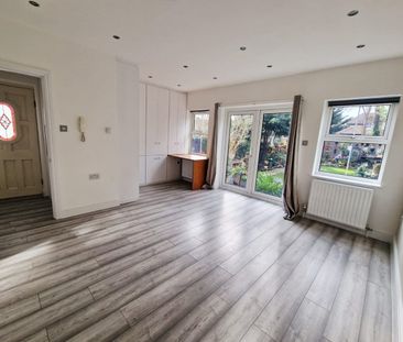 1 Bed Flat, London, SW16 - Photo 2