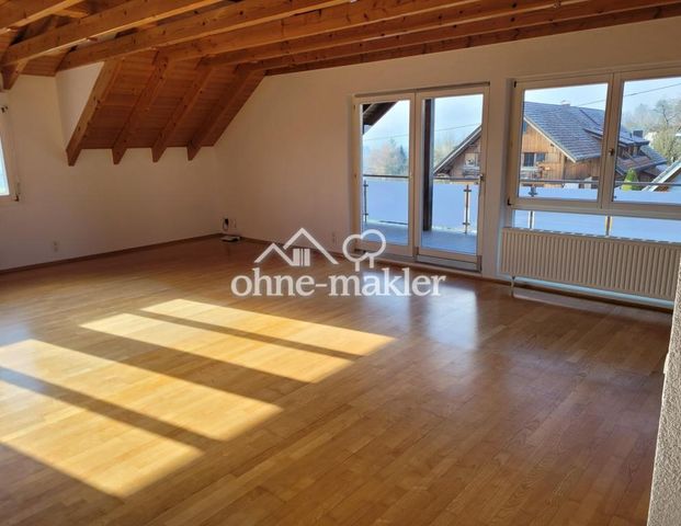 großzügige 4,5-Zimmer-Wohnung mit Balkon und Gemeinschaftsgarten inkl. Außenpool in Grunholz - Photo 1