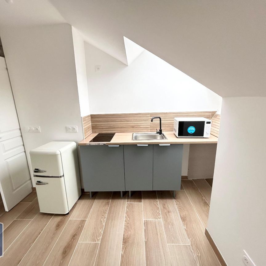 Location Appartement 1 pièce 15m² FAMARS 59300 - Photo 1