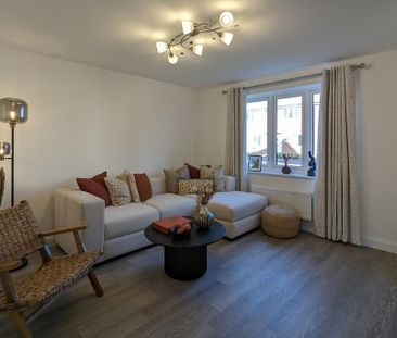 3 bedroom semi-detached house to rent - Photo 4
