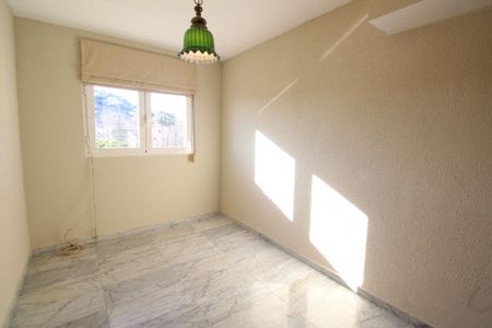 Piso de alquiler en Pintor Sorolla, Limonar - Photo 4