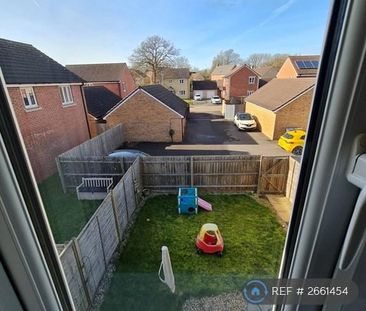 3 bedroom semi-detached house to rent - Photo 4