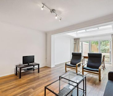 5 bedroom terraced house to rent - Photo 5