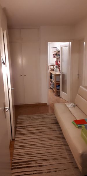 Optimale Lage in Wollishofen - Photo 1