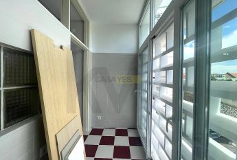 Apartment T3 in Alvalade, Lisboa