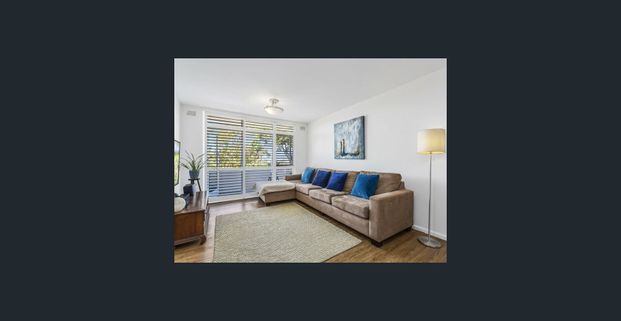 Superb Aspect View Location & Presentation - Photo 1