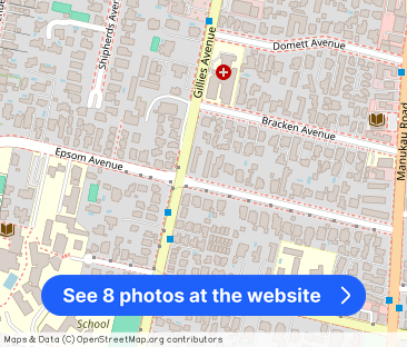 Very Tidy Great location - Photo 1