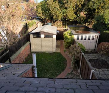 2 bedroom end of terrace house to rent - Photo 6