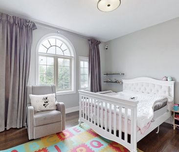 For Lease - 16 Hove Street, Toronto, Ontario - Photo 3