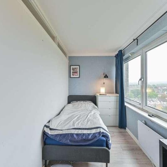 Avenue Road, Penge, SE20 - Photo 1