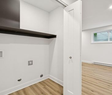 Beau 5 1/2 neufs ! TRIPLEX = Tranquilité ! Châteauguay, disponible ... - Photo 2