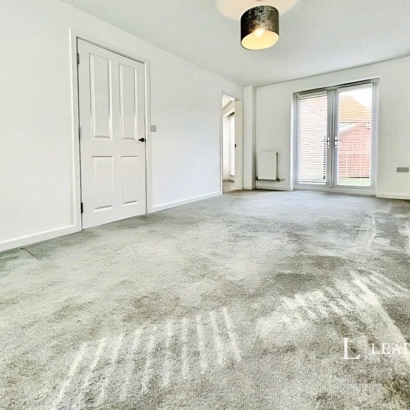 3 bedroom house to rent Warwick Close, Bourne, Lincolnshire, PE10 - Photo 1