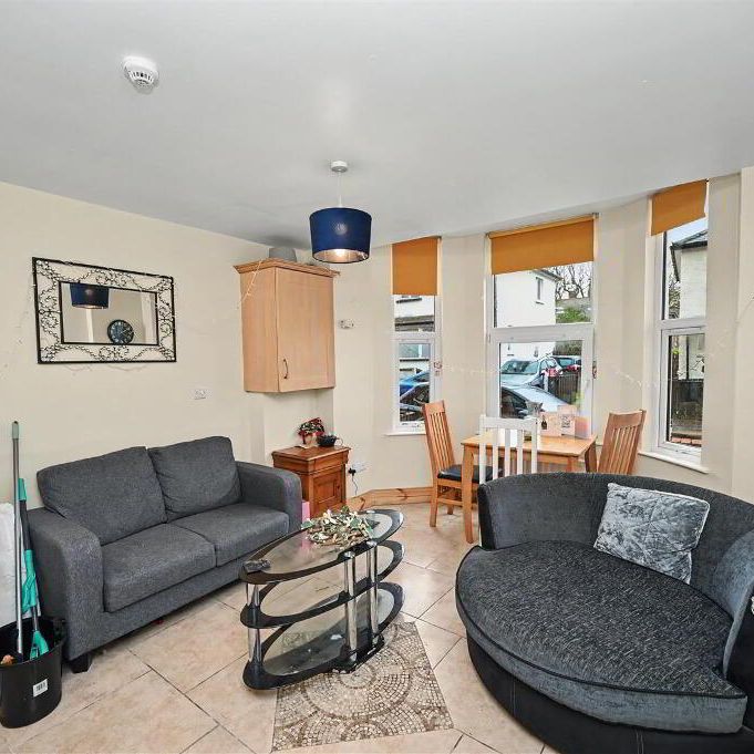 87a Dunluce Avenue, Belfast, BT9 7AW - Photo 1