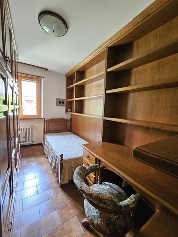 4.5 locali ammobiliato in casa bifamiliare - Foto 5