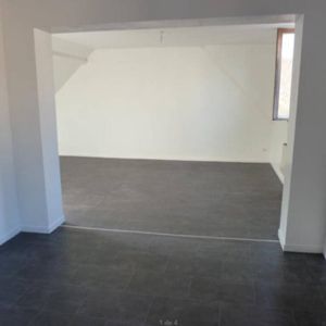 Location appartement 1 pièce 35.99 m² à Pont-de-l'Arche (27340) - Photo 2