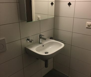 3.5 Zimmer, 80 m², 2. Stock - Photo 3