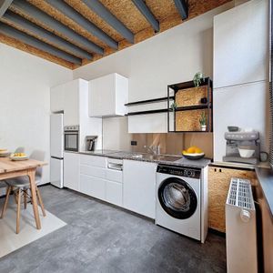 Huis te huur in Sint-Amandsberg voor € 865 met 1 slaapkamer - Photo 2