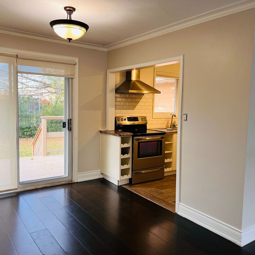 For Lease - 2749 Truscott Drive, Mississauga, Ontario - Photo 1