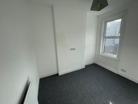 2 Adelaide Avenue, Whitehead, Carrickfergus, BT38 9RZ - Photo 3