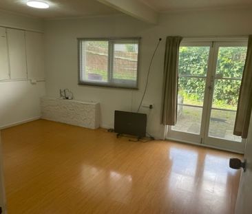 Affordable 2 Bedroom Unit in Glenfield - Photo 5