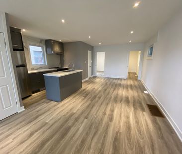 For Lease - 172 Times Rd Main Fl Road, Toronto, Ontario - Photo 2