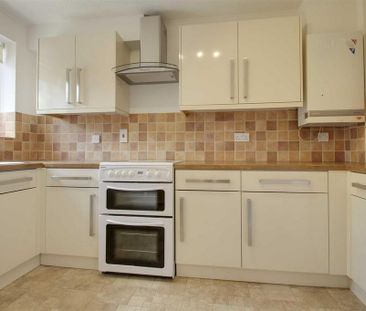 2 bedroom semi-detached house to rent - Photo 1