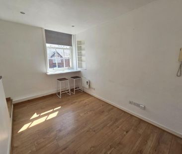 1 bedroom maisonette to rent - Photo 1