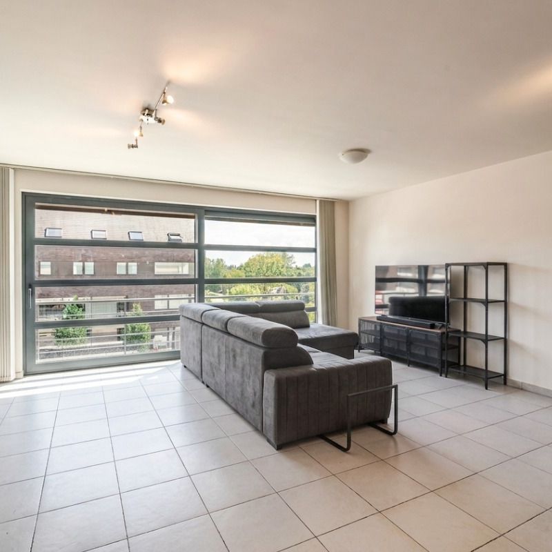 Comfortabel 2-slaapkamerappartement met terras en garage - Photo 1