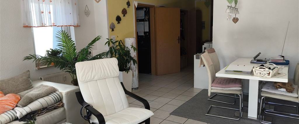 Familien aufgepasst!!! - Tolle 4 Zi-Whg. mit Balkon, ruhige Lage, gute Anbindung, Garage! - Photo 1