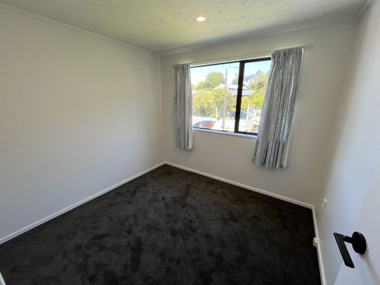 24 Fernhaven Grove, Newlands - Photo 1