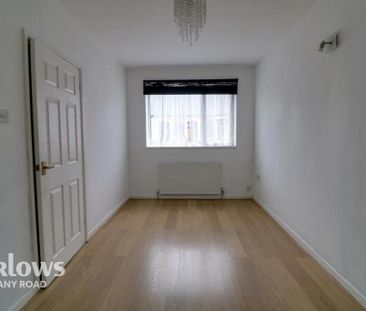 2 bedroom coach house to rent - Photo 6