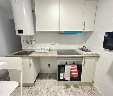 Calle del Sáhara, Madrid, Community of Madrid 28041 - Foto 4