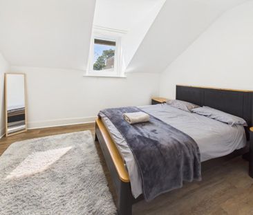 5 bedroom end of terrace house to rent - Photo 6