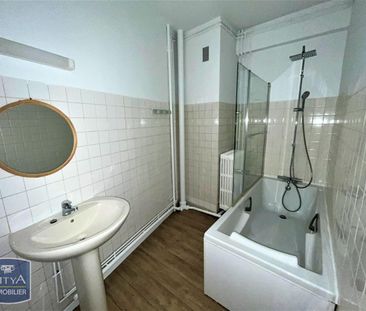 Location Appartement 3 pièces 100m² VALENCIENNES 59300 - Photo 2