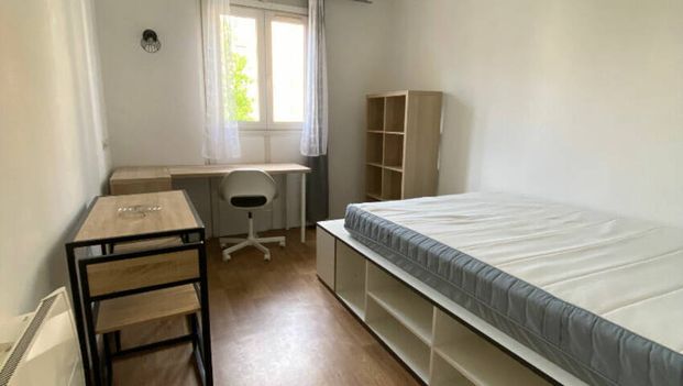 Studio rénové - cuisiné équipée - Résidence SCHUMAN - Photo 1