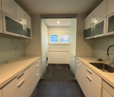 Óptimo T2 com 2 vagas de garagem, condomínio com piscina - Photo 6