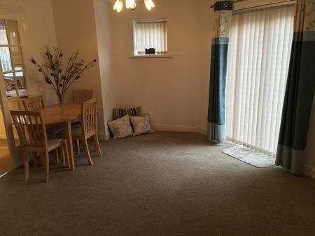 2 bedroom apartment to rent - Photo 3